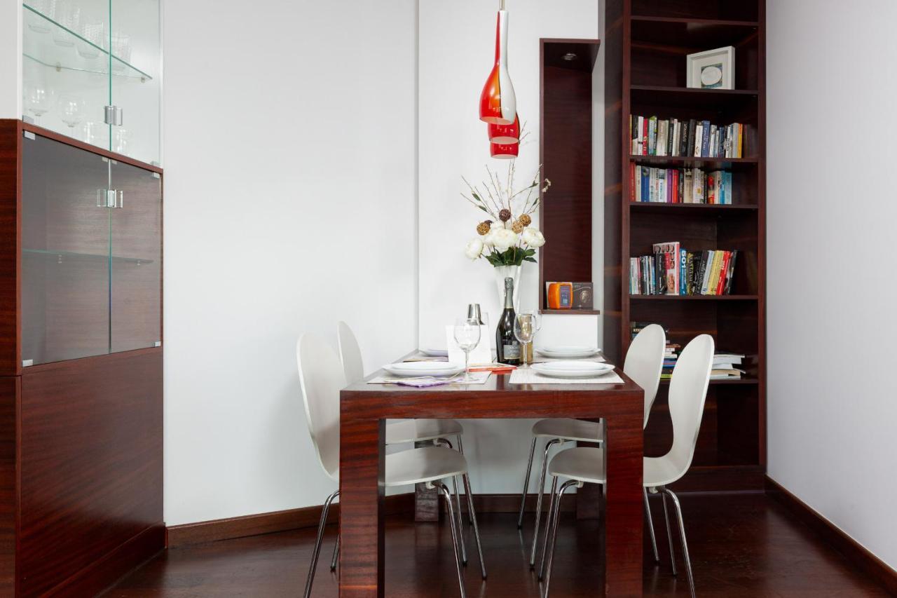 Spacious Suite With A Hammock And Terrace By Renters Prestige Warszawa Eksteriør bilde